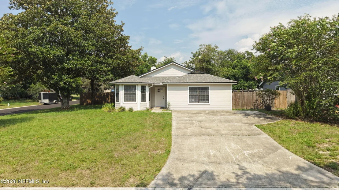 Photo of 1353 SIOUX Street
