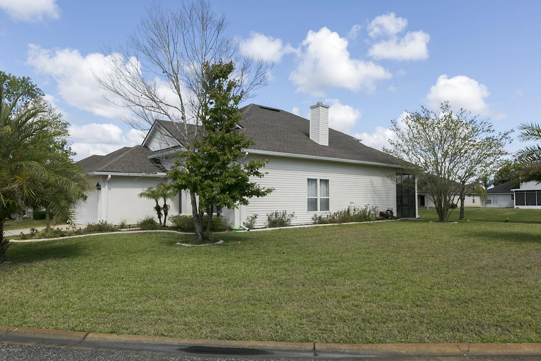 Photo of 404 S HIDDEN TREE Drive