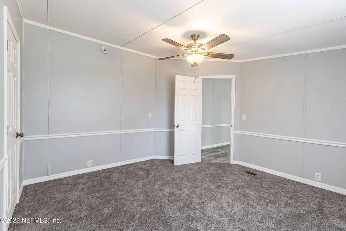 Photo of 8377 STATE ROAD 100