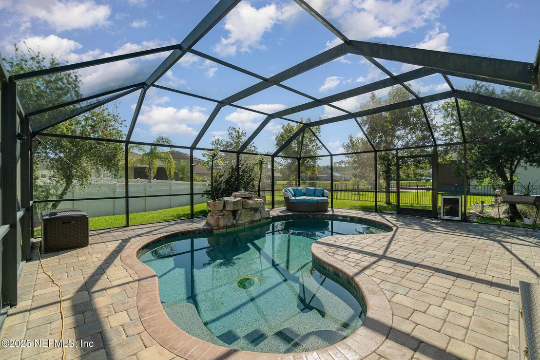 Photo of 23 BAGPIPE Court