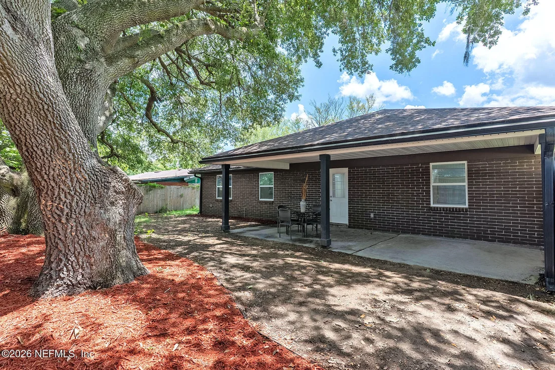Photo of 2212 CARTER BRAXTON Road