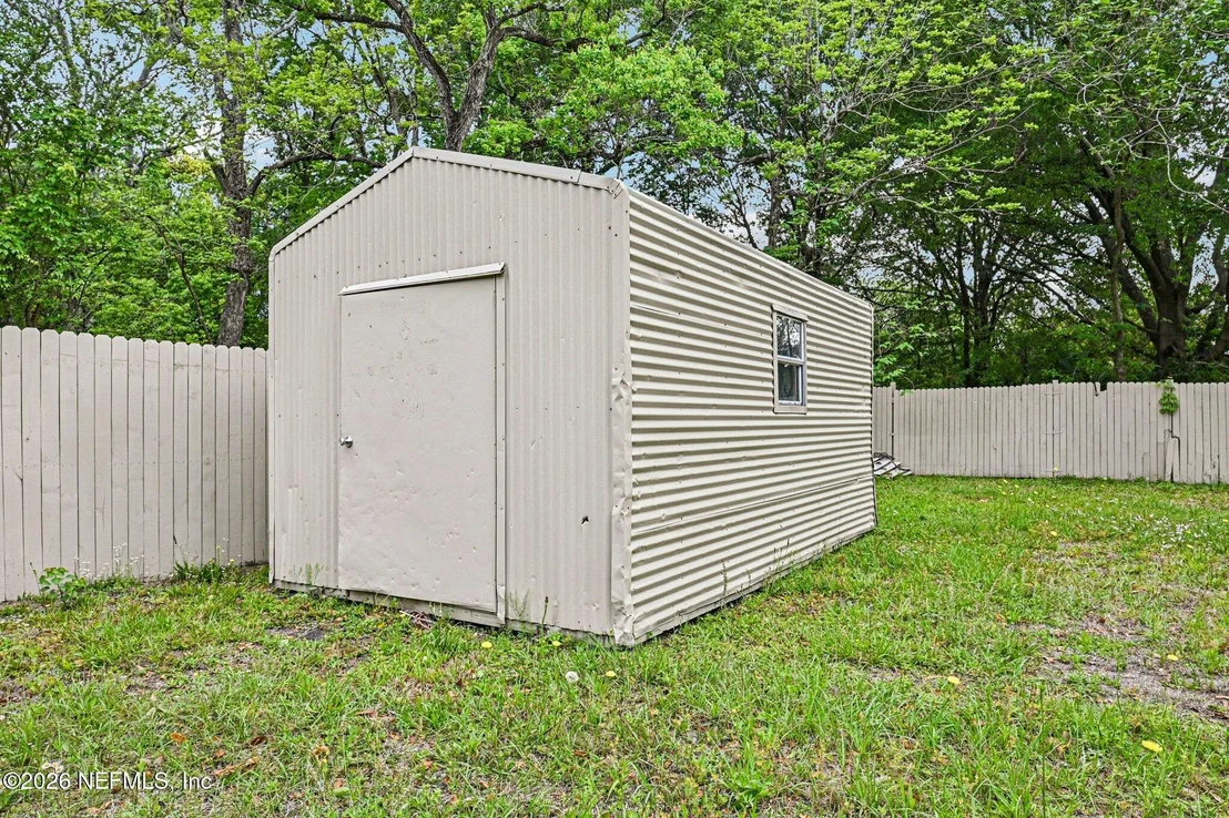 Photo of 5609 EARTHA Drive