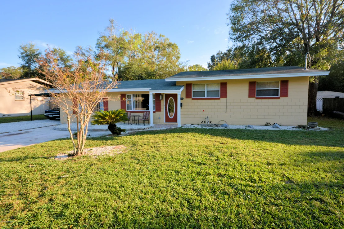 Photo of 10316 JOLYNN Road