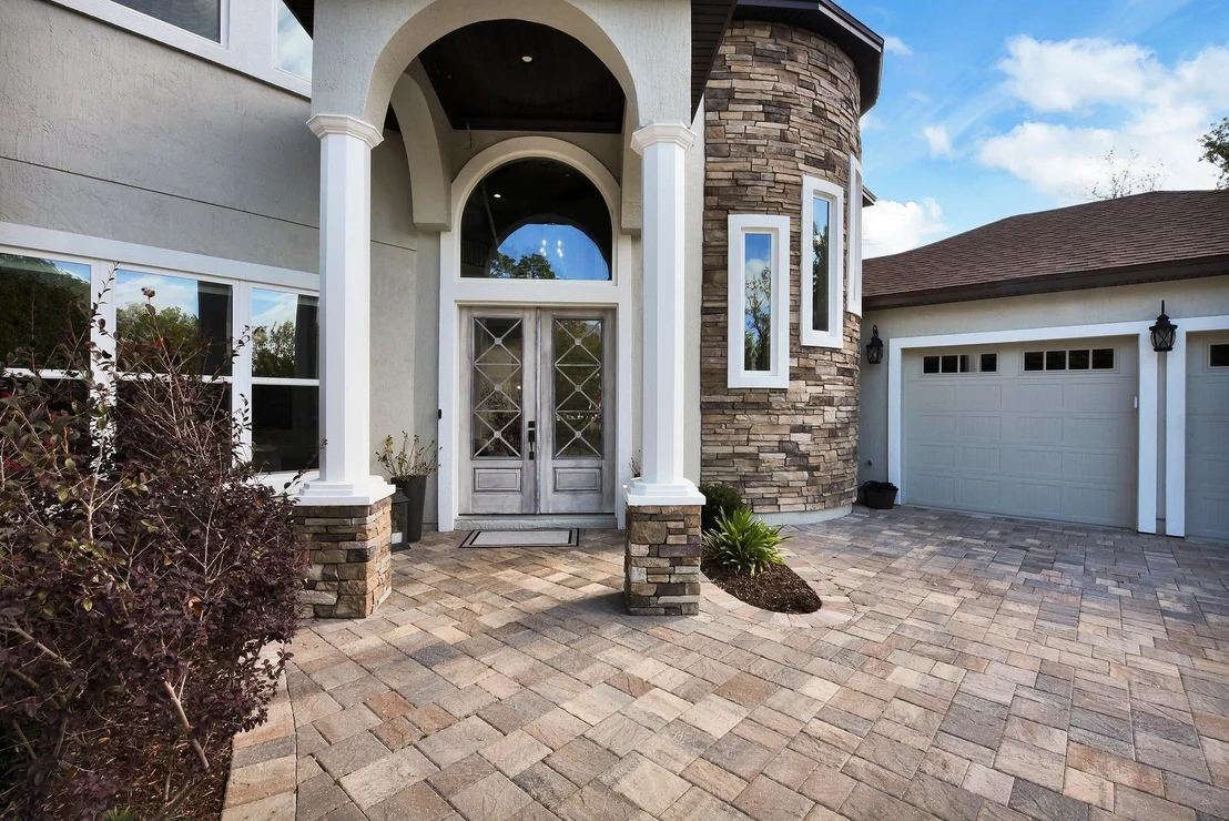 Photo of 605 DONALD ROSS Way