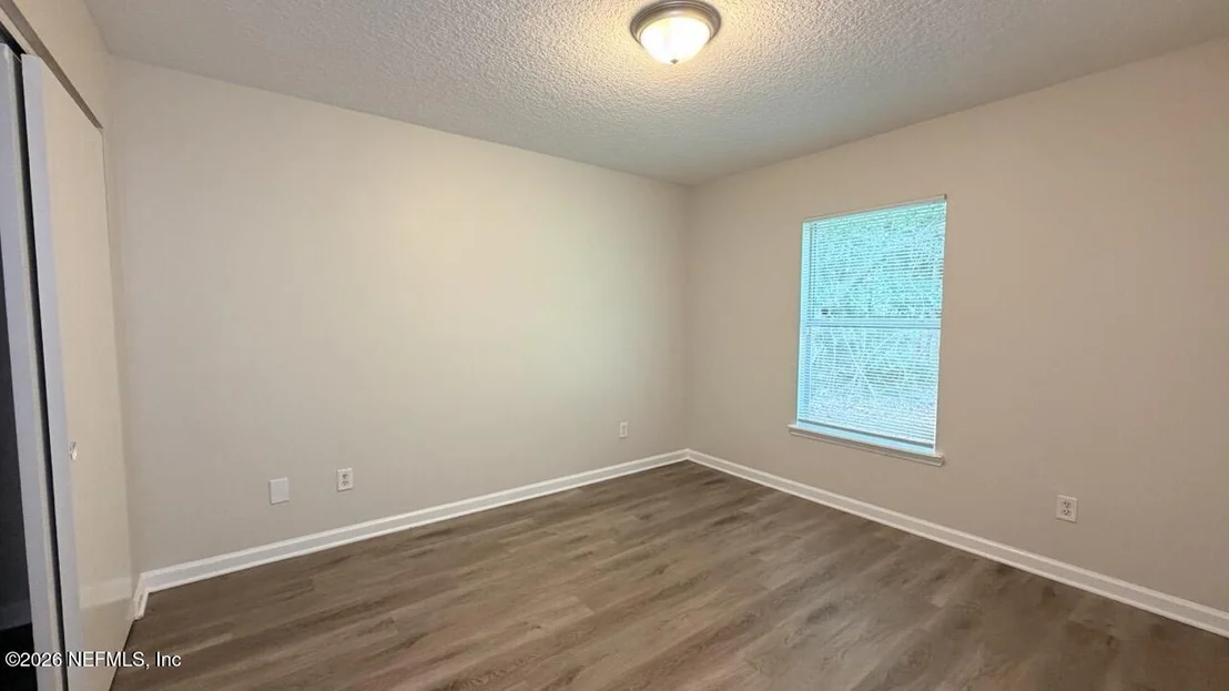 Photo of 8678 SIBBALD Road