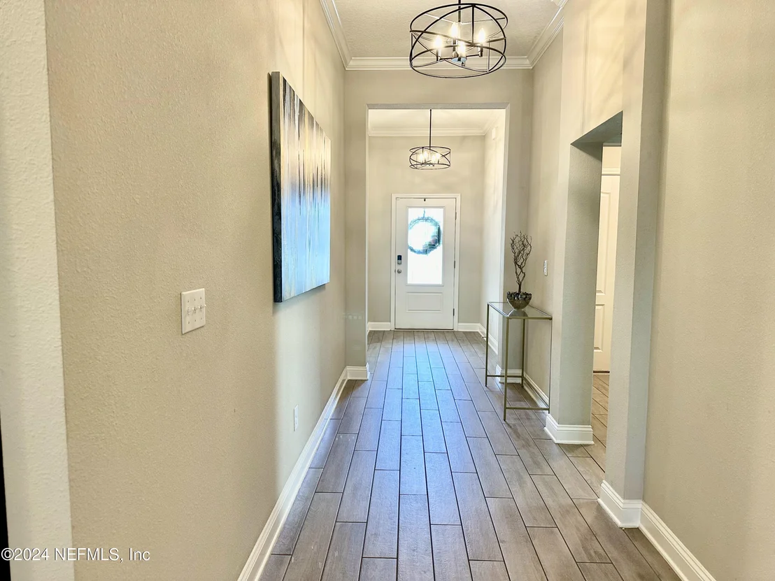 Photo of 1135 SHETLAND Drive