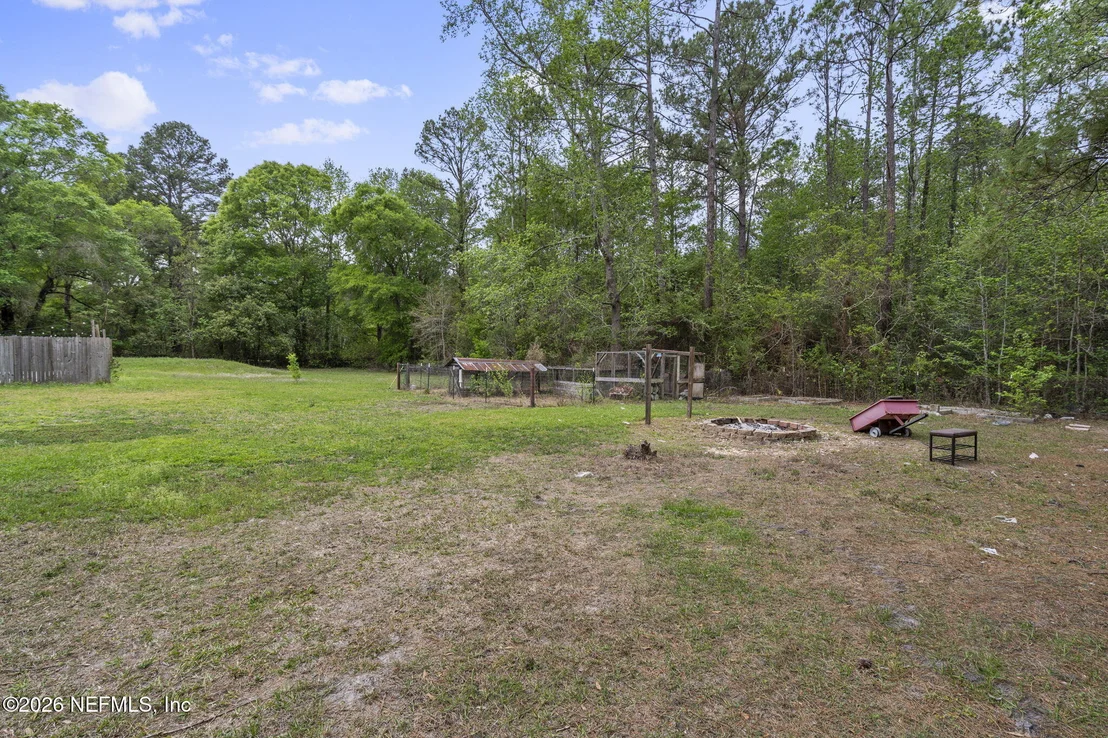 Photo of 7891 RED TOP Road