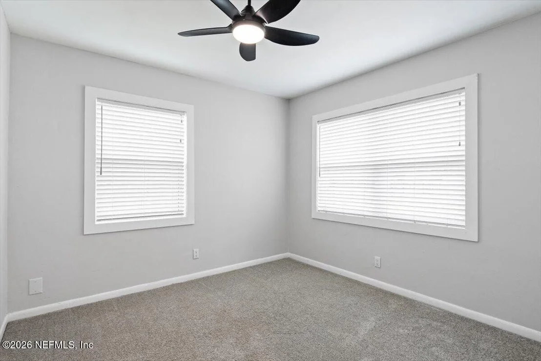 Photo of 9268 HIPPS Road