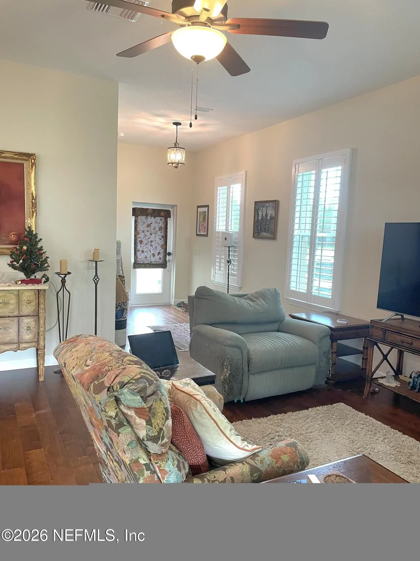 Photo of 8516 240TH STREET