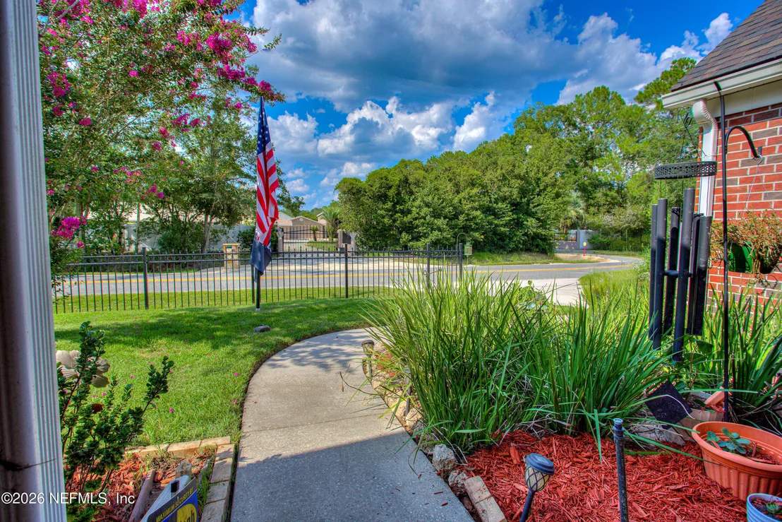 Photo of 10106 SANDLER Road