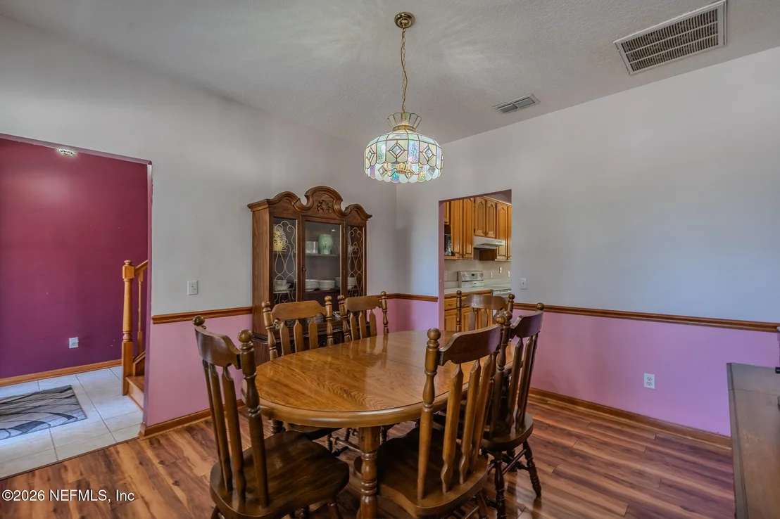 Photo of 1801 LAKE Road
