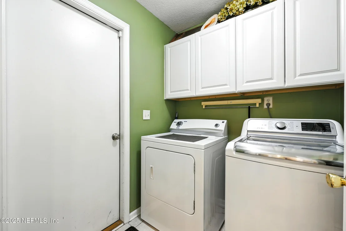 Photo of 8613 CROOKED TREE Drive