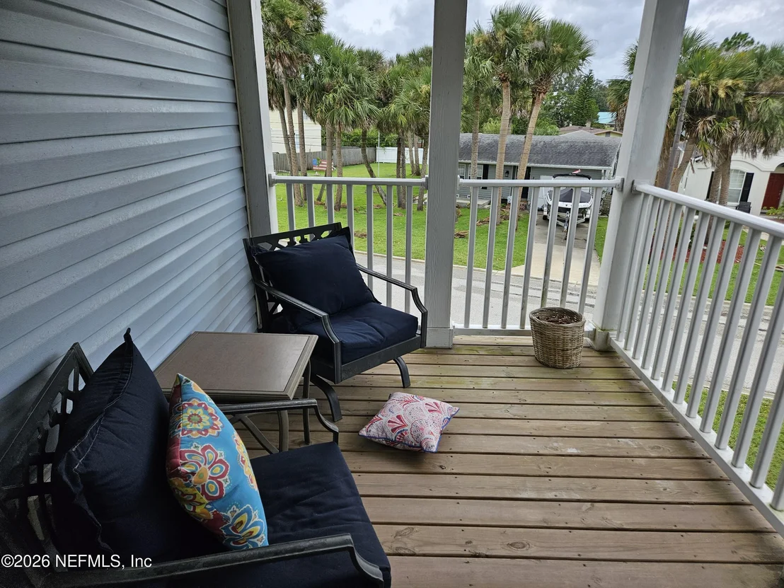 Photo of 195 CABEZA Street