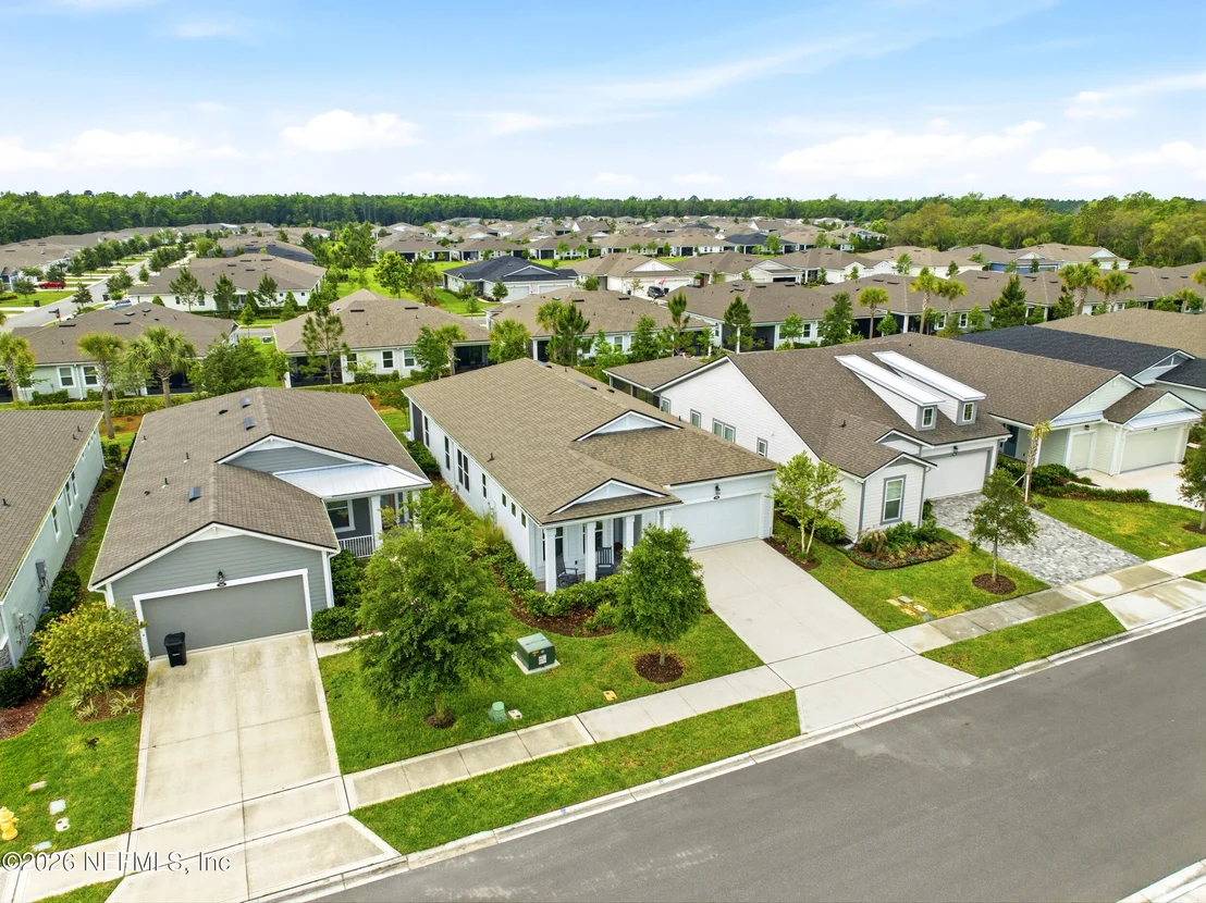 Photo of 351 LADYSLIPPER Drive