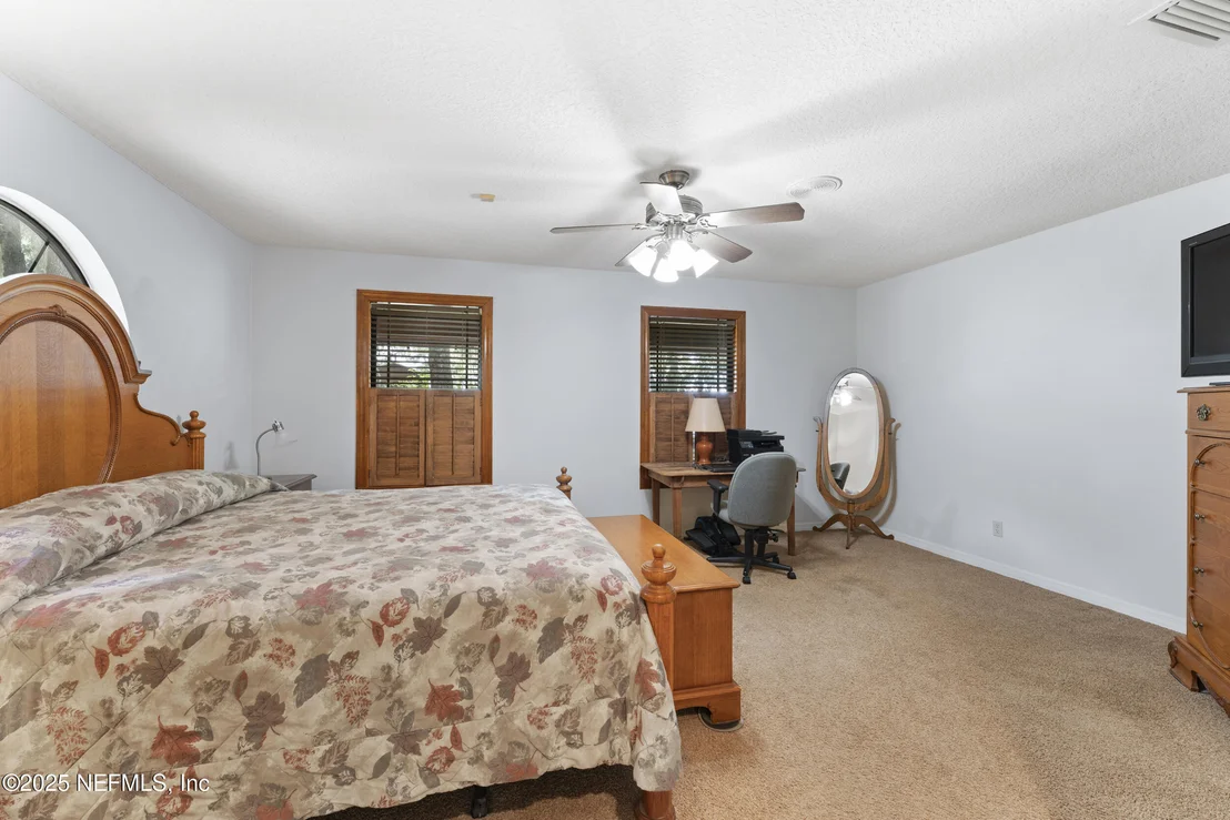 Photo of 156 COUNTY ROAD 13