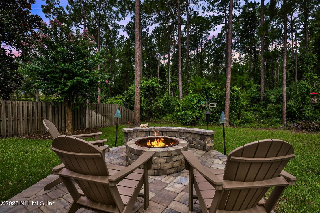Photo of 513 WETHERBY Lane