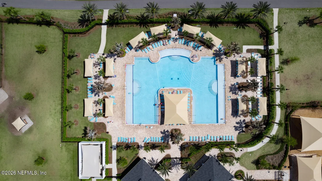 Photo of 305 BLUE HAMPTON Drive
