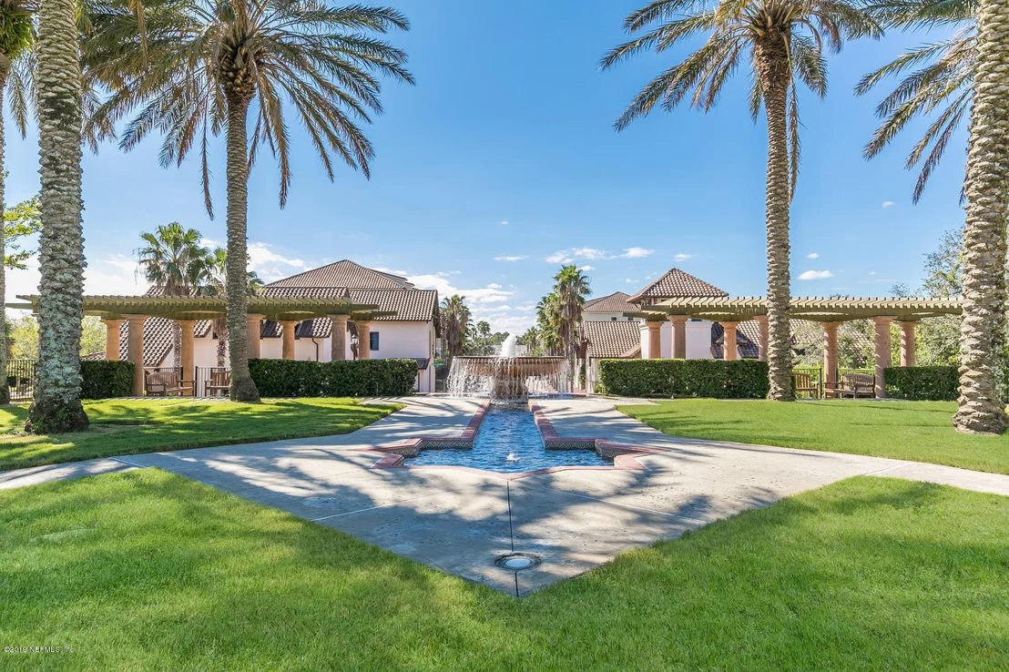 Photo of 147 LA MESA Drive