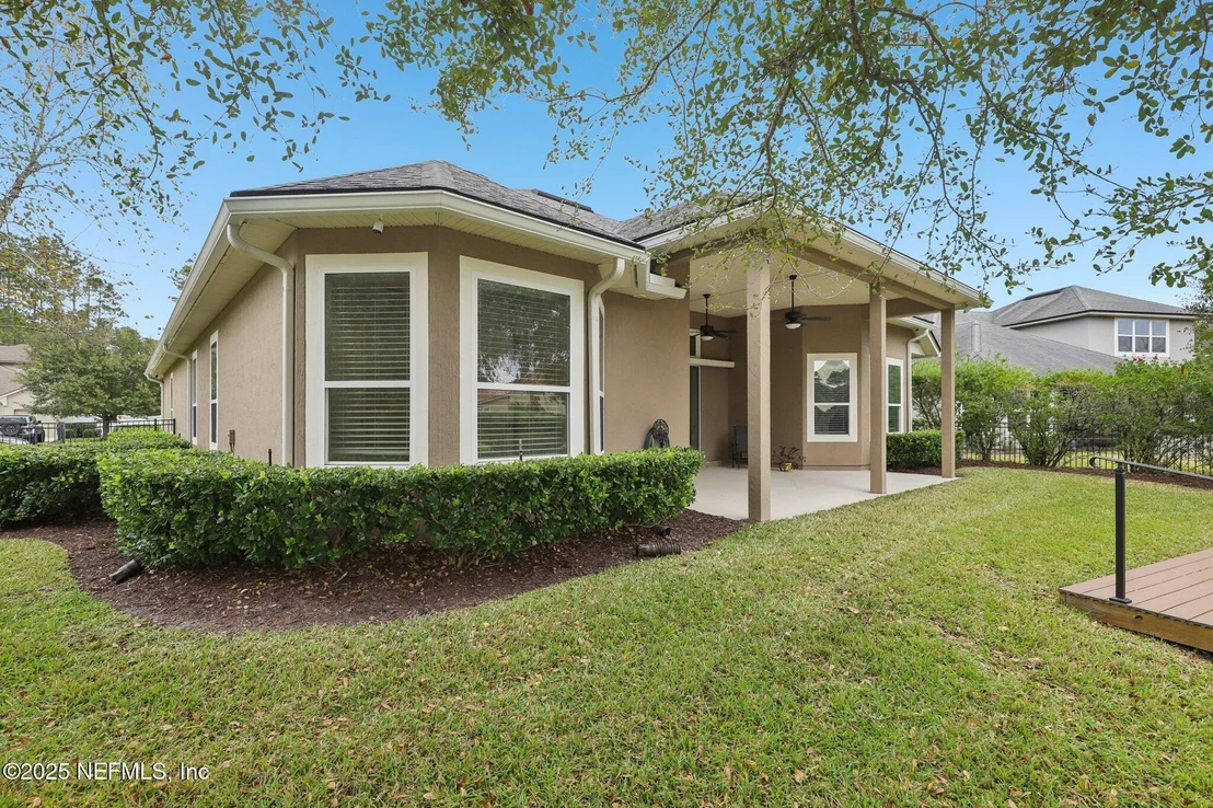 Photo of 403 WILLOW WINDS Parkway
