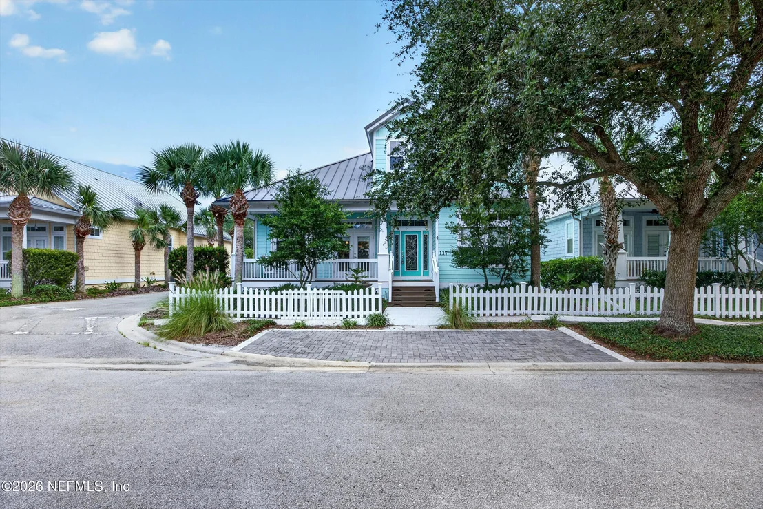 Photo of 117 ISLAND COTTAGE Way