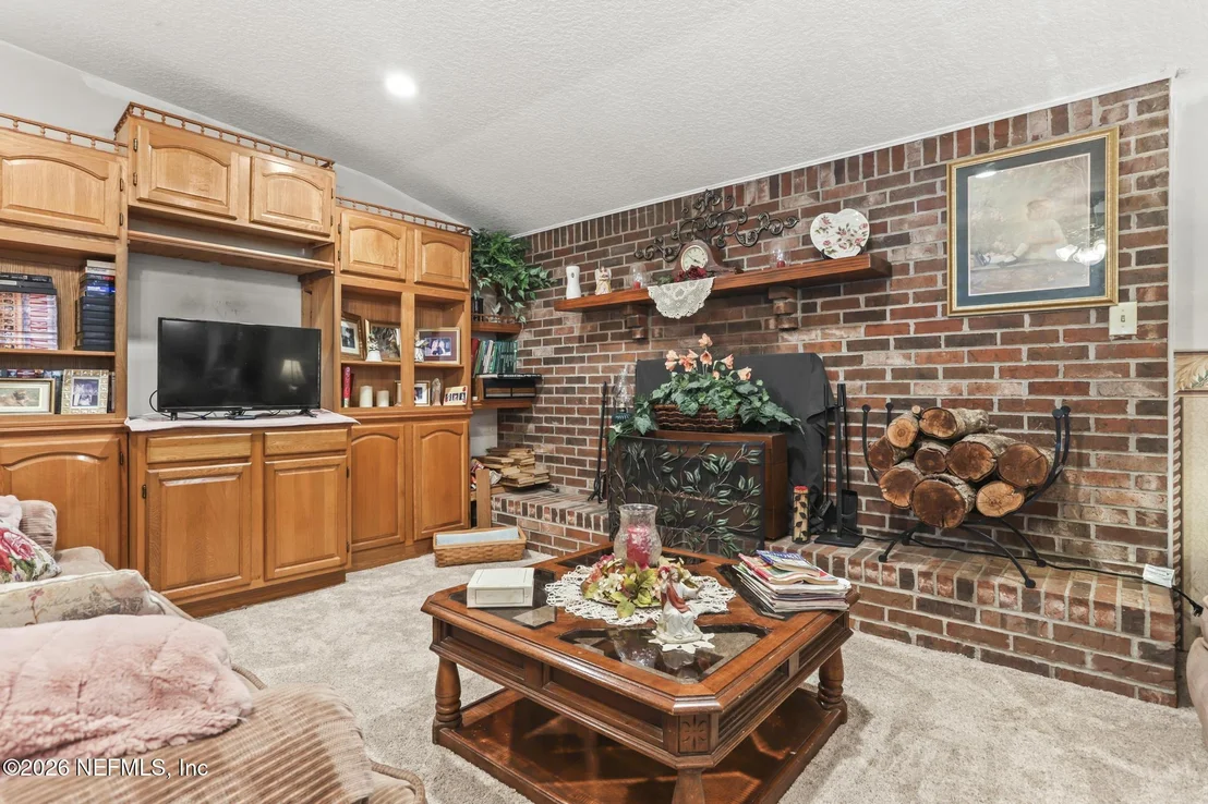 Photo of 1506 DOUBLETREE Road