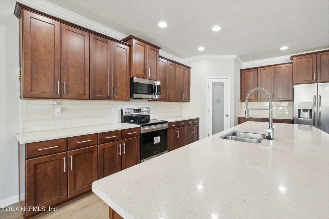 Photo of 8139 DANCING FOX Street