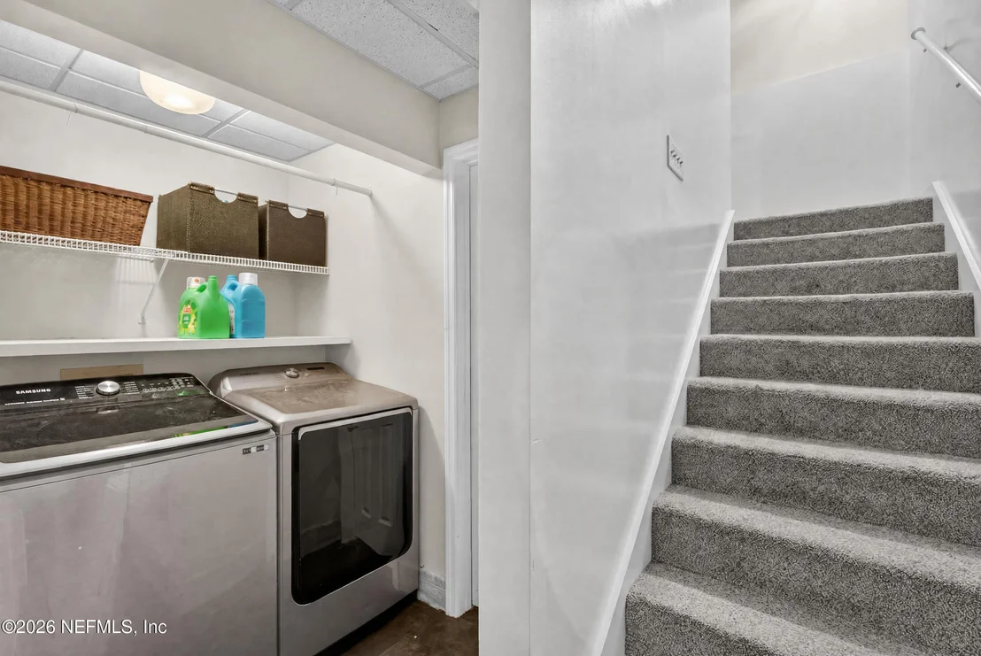 Photo of 3331 VALPARISO Way