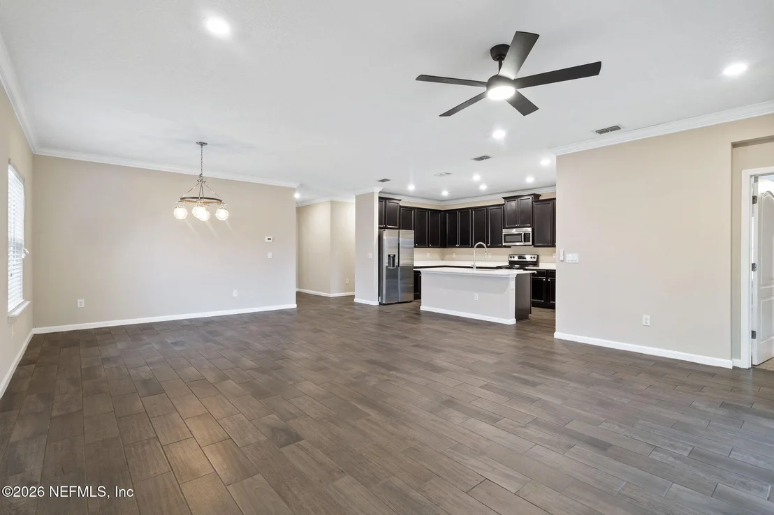 Photo of 1295 KENDALL Drive
