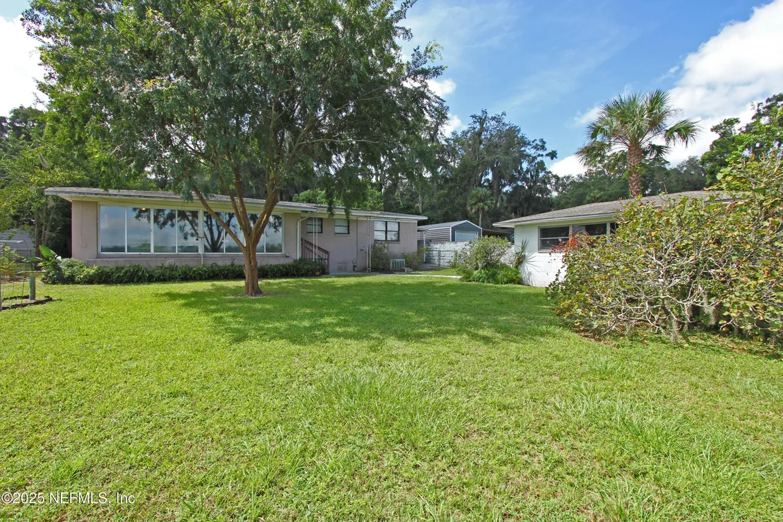 Photo of 4163 TROUT RIVER Boulevard