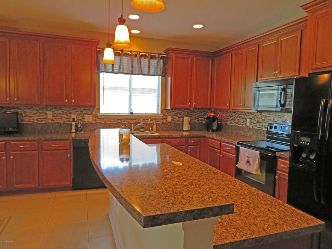 Photo of 214 CROWN WHEEL Circle