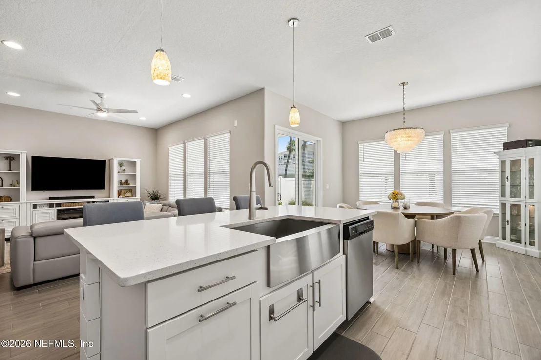 Photo of 311 RUM RUNNER Way