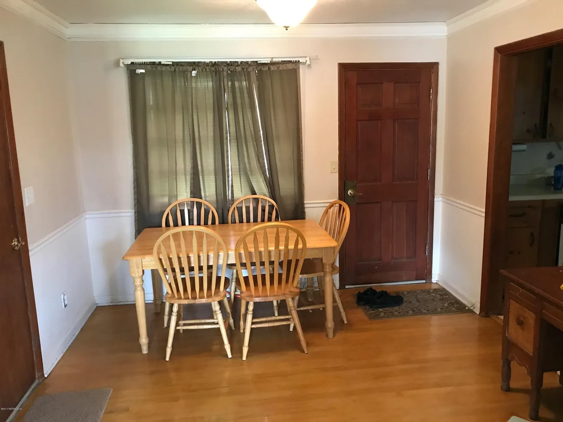 Photo of 2128 DEAN Road