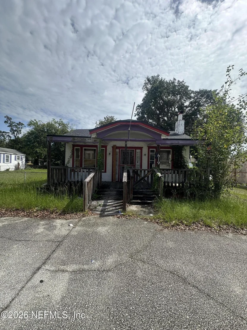 Photo of 619 GOLFAIR Boulevard
