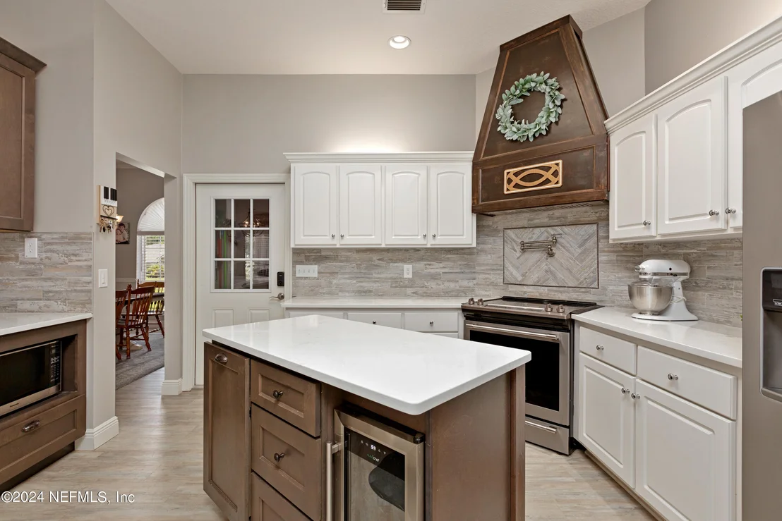 Photo of 4542 SE 3RD Place