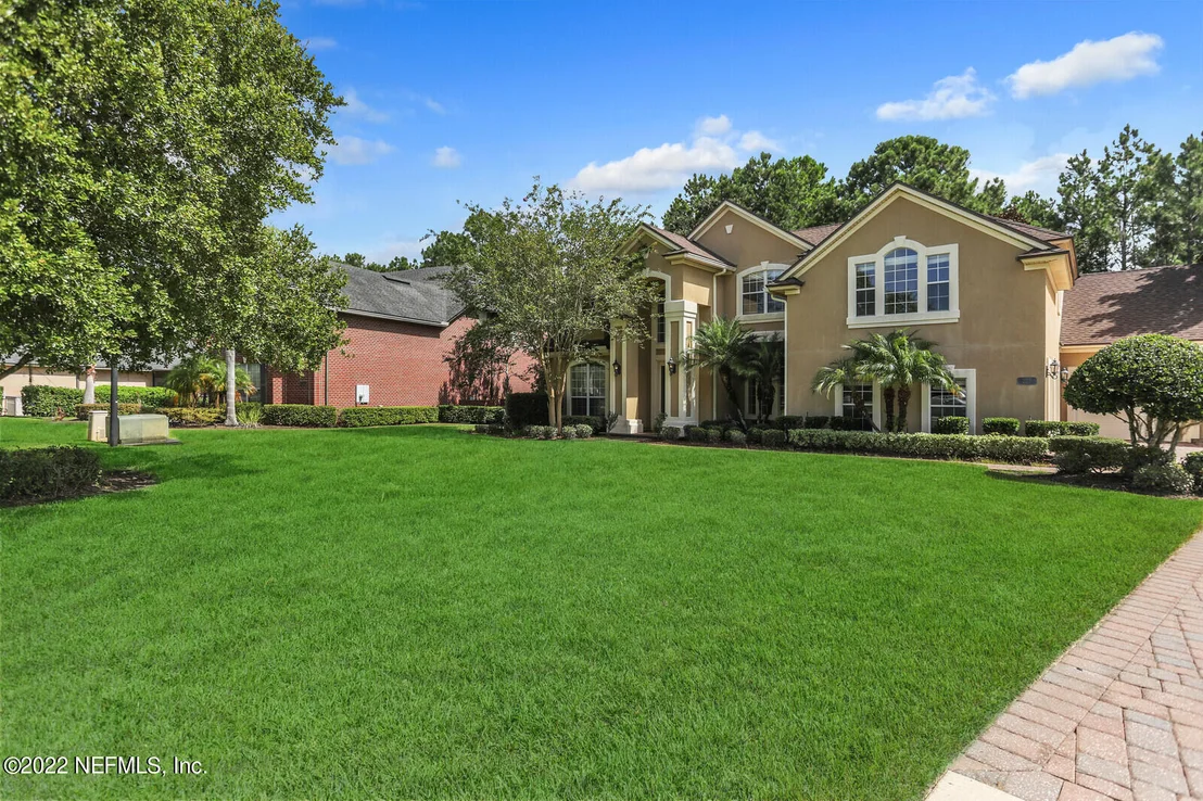 Photo of 275 STONEWELL Drive