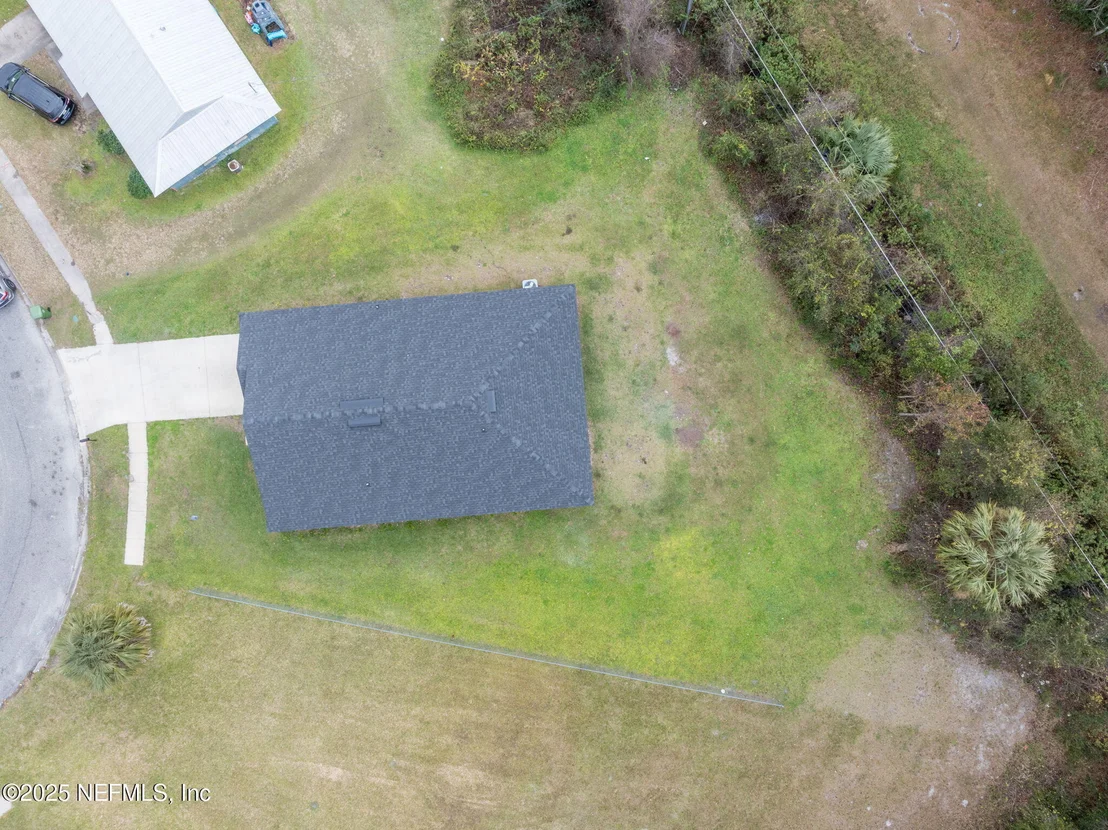 Photo of 613 OLEANDER Drive