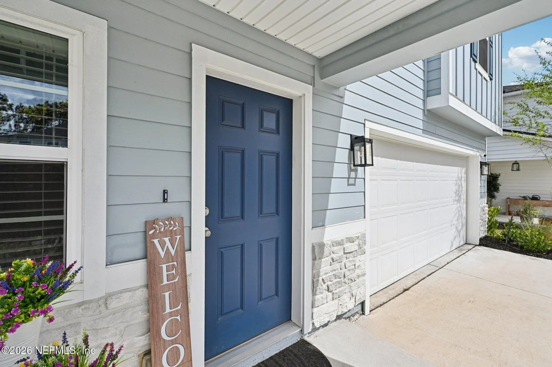 Photo of 706 MEADOW RIDGE Drive