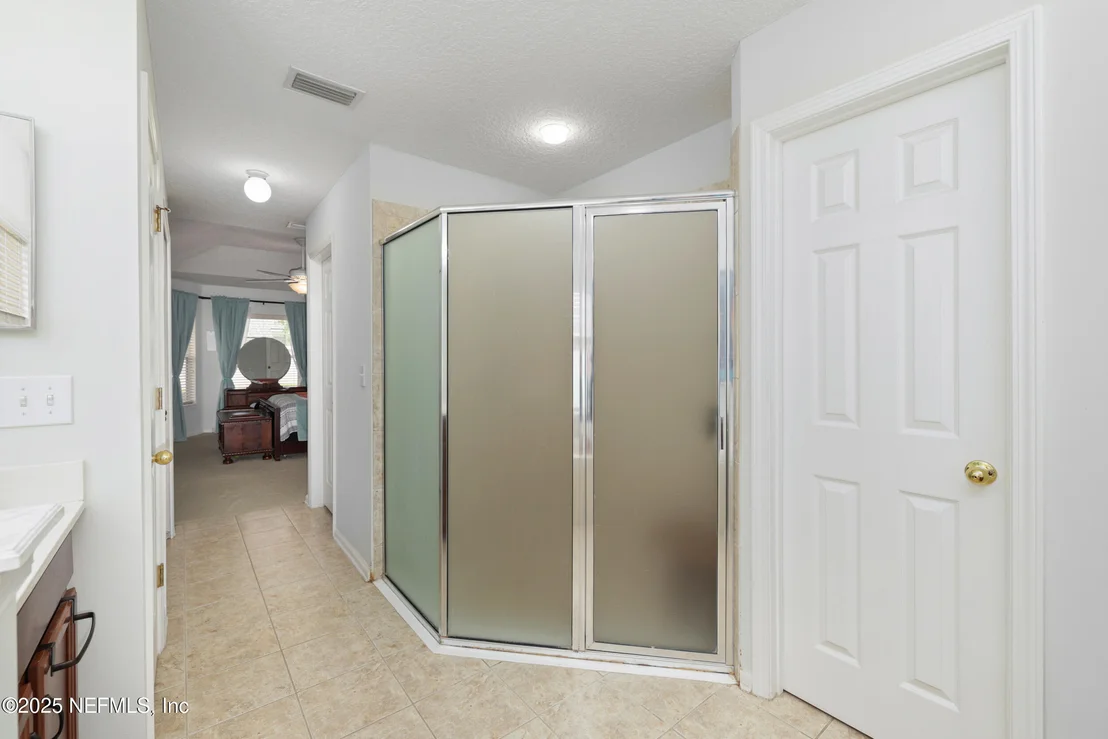 Photo of 408 LAKE MONROE Place