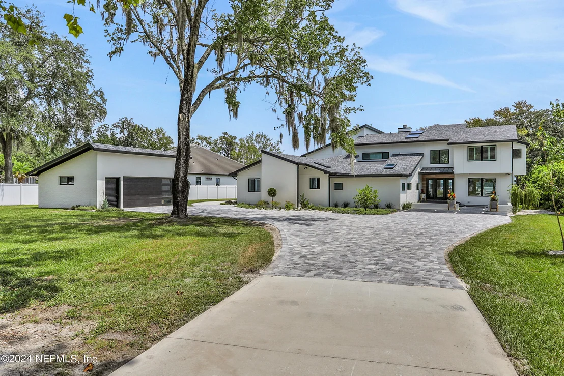 Photo of 3647 WESTOVER Road