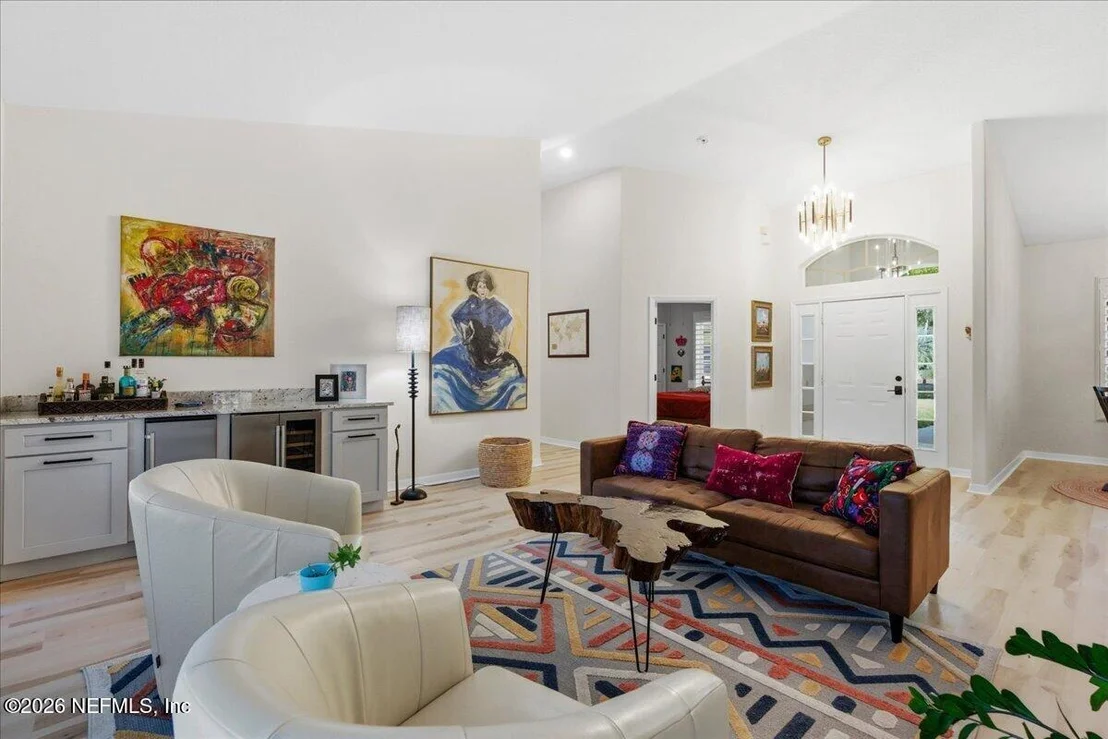 Photo of 735 CHARMWOOD Drive