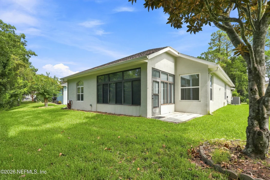 Photo of 629 KNOLLWOOD Lane