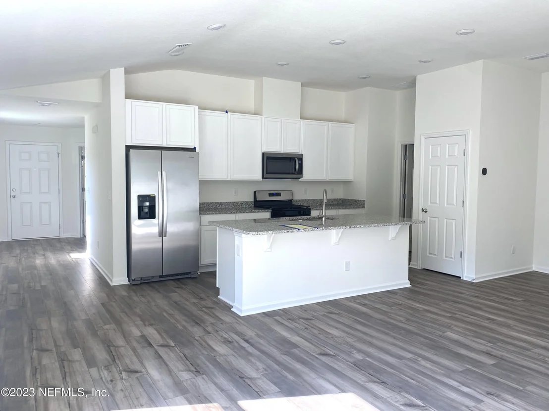 Photo of 177 PEACE RIVER Road