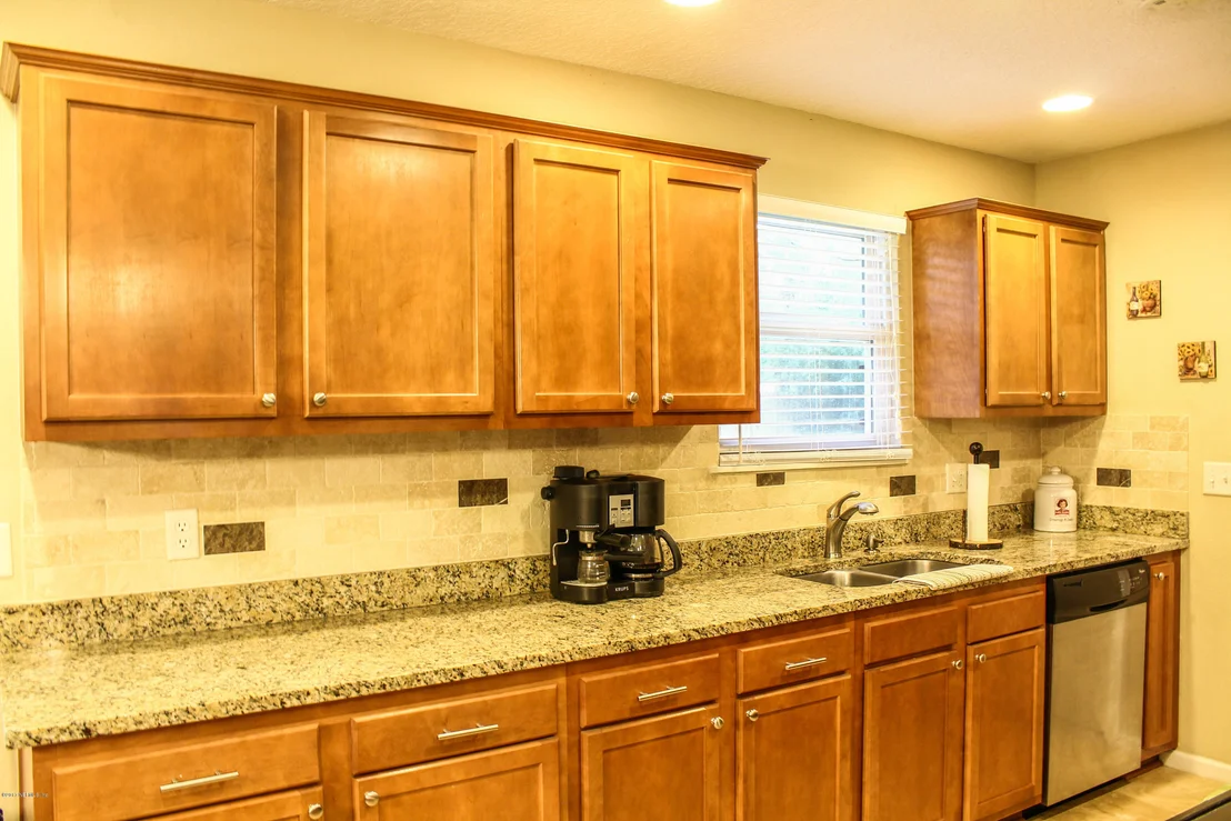 Photo of 5151 THOROUGHBRED Boulevard