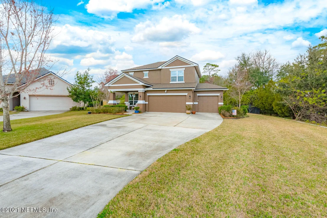 Photo of 214 PLAZA DEL RIO Drive