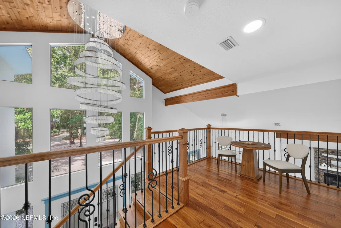 Photo of 13062 MANDARIN Road