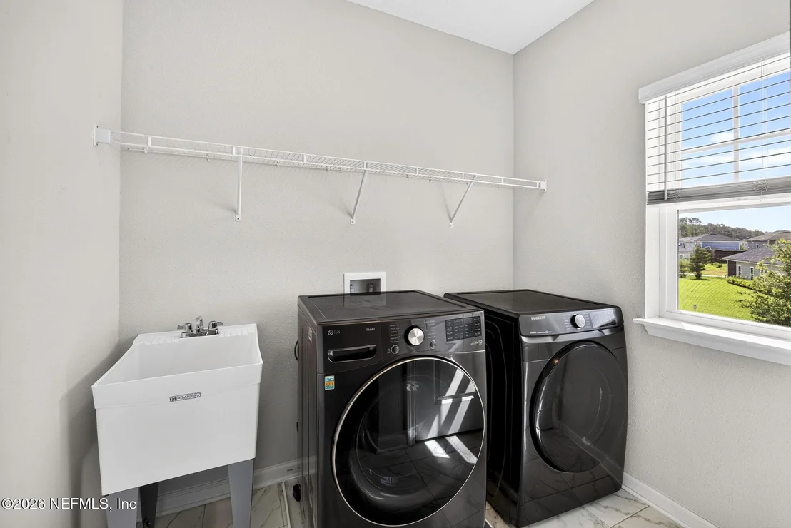 Photo of 210 WINEBERRY Lane