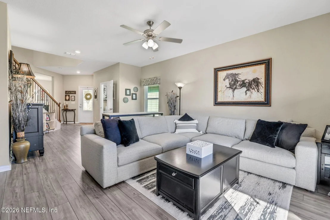 Photo of 82 TREE FROG Way
