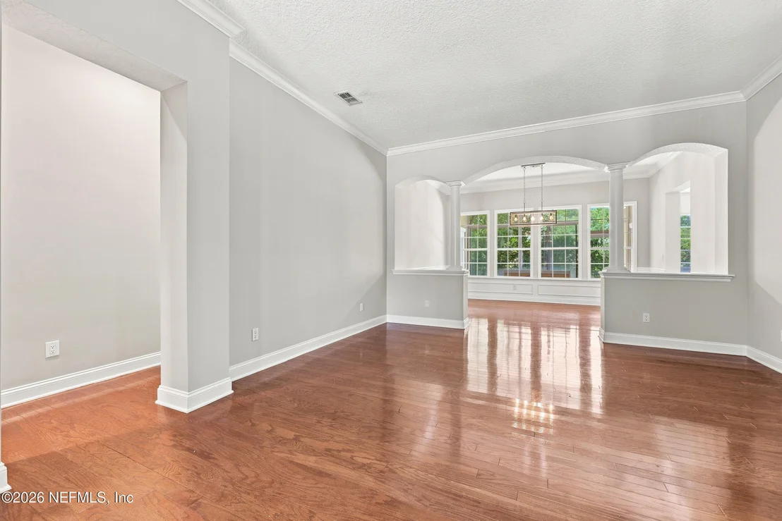 Photo of 1316 CHELSEY Circle