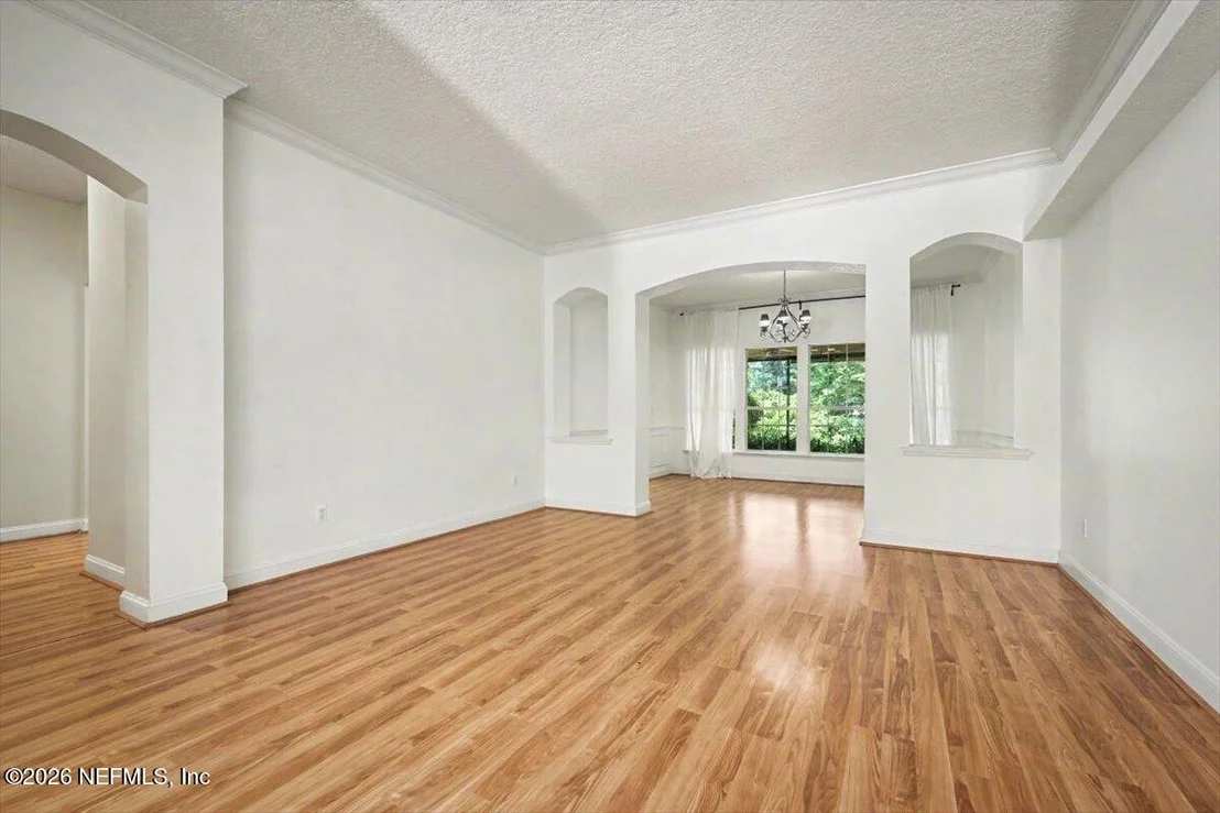 Photo of 1028 MEADOW VIEW Lane