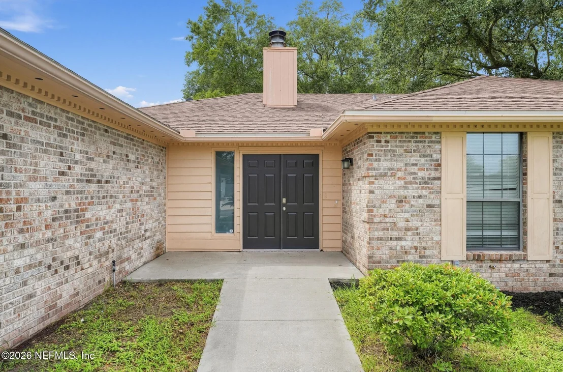 Photo of 977 SANDSTONE Drive
